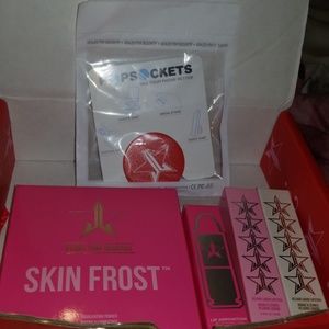 Jeffree star valentines day mystery box!